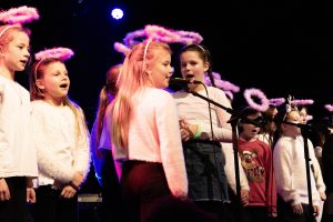 It´s for Kids und Düsselpiraten e. V. singen für kranke Kinder