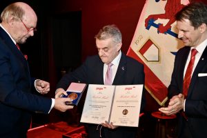 Große Goldene Jan-Wellem-Medaille für Herbert Reul